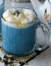 Load image into Gallery viewer, mermaid latte butterfly pea flower blue milk latte chai tea