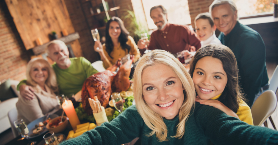 Thanksgiving Tea Recipes to Share with Family and Friends